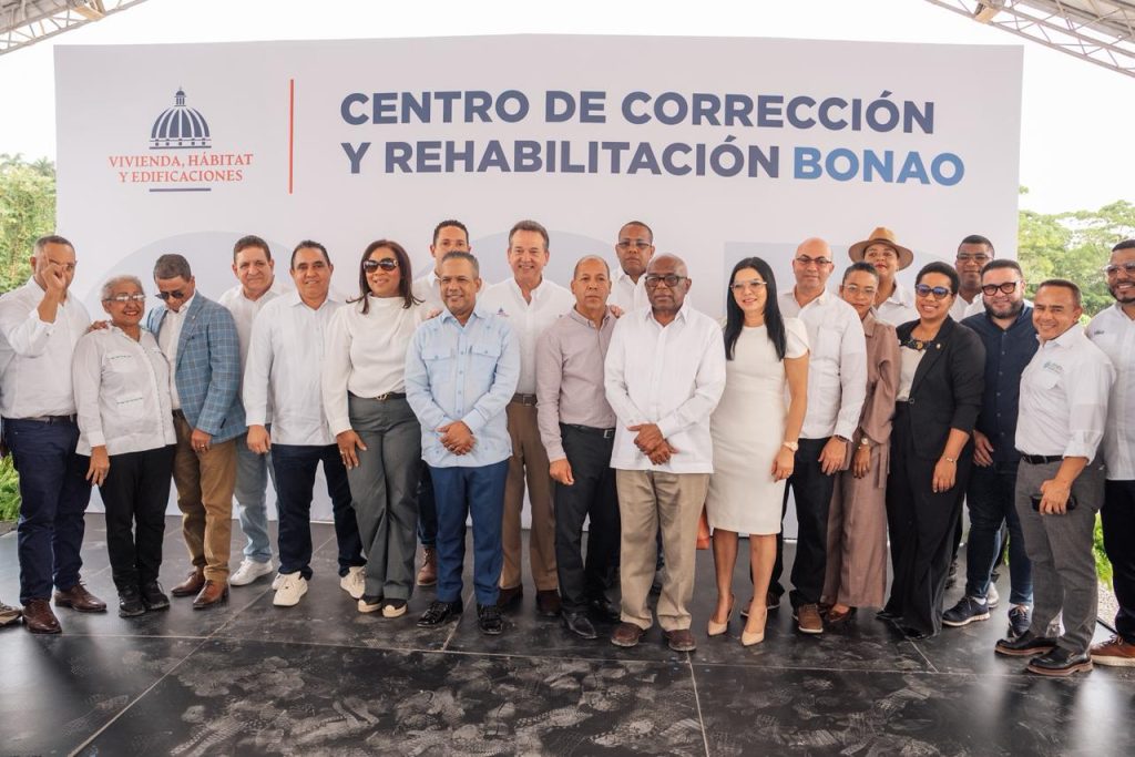 El nuevo CCR generará 200 nuevos empleos directos, además de los indirectos, dinamizando la economía de Bonao.