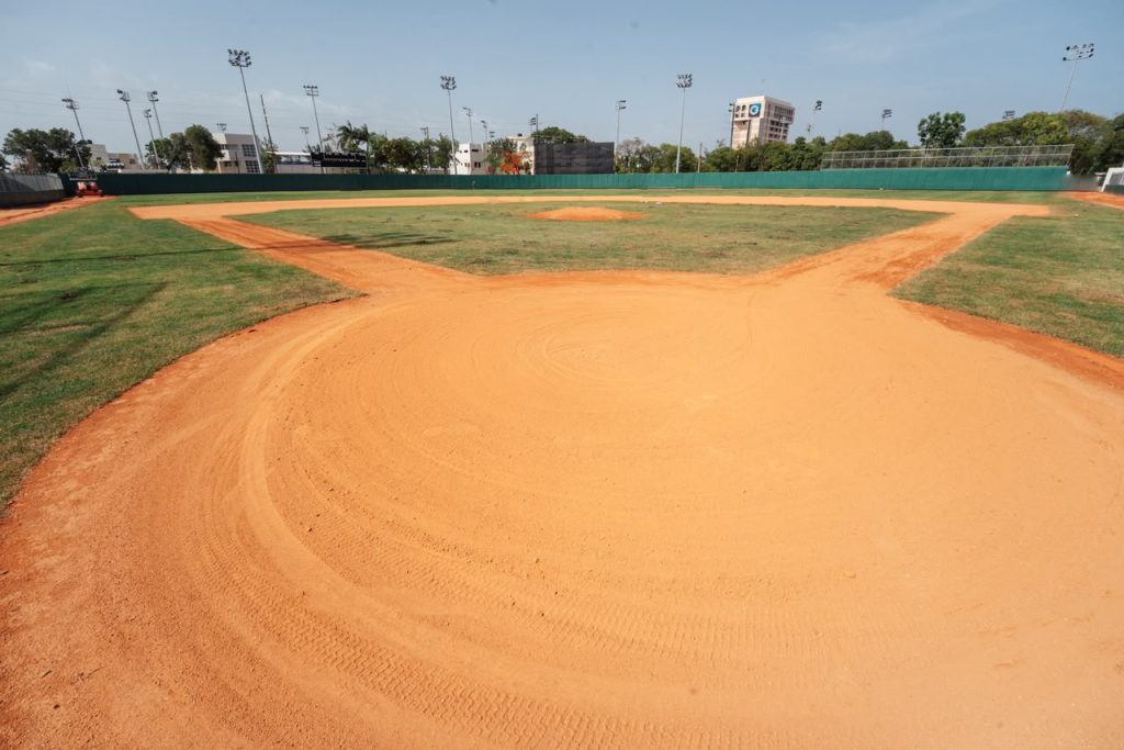El estadio de béisbol está apto para celebrar eventos internacionales.