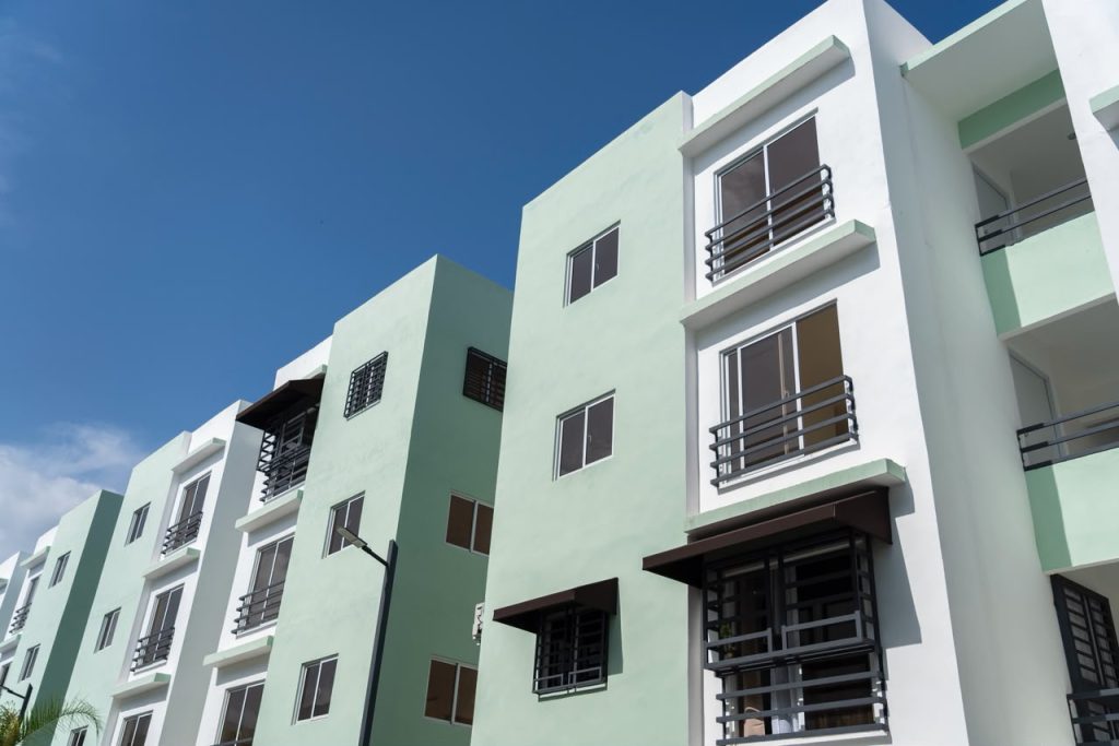 El Gobierno entregó 112 nuevos apartamentos que beneficiarán a más de 600 dominicanos.