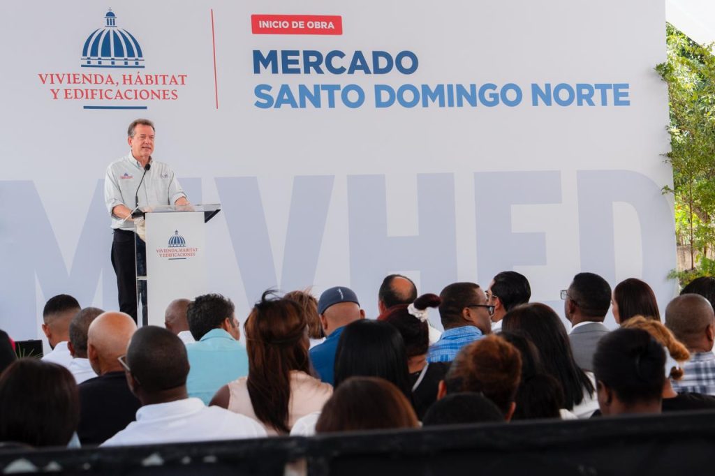 El nuevo mercado busca dotar al municipio de un espacio moderno para la venta organizada de alimentos.