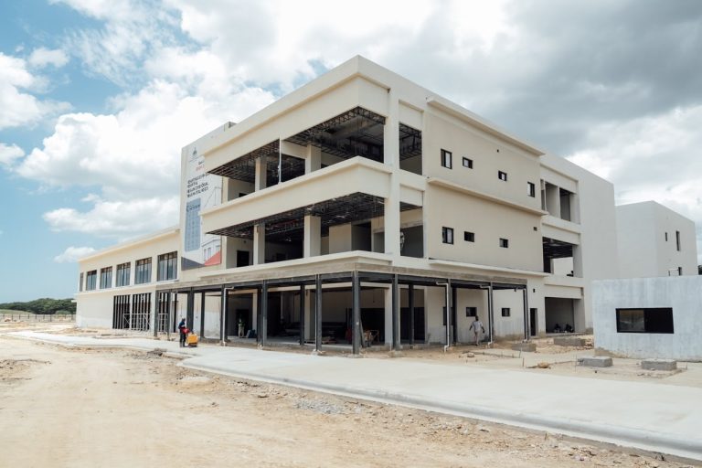 Construcción del Hospital Traumatológico de San Cristóbal