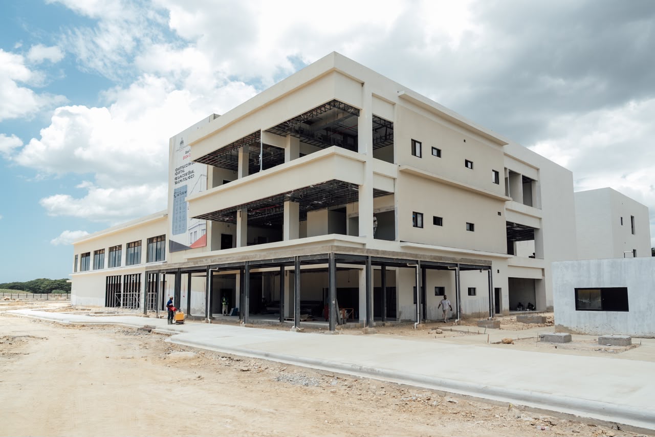 Construcción del Hospital Traumatológico de San Cristóbal