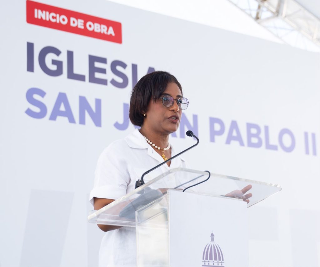 La Iglesia San Juan Pablo II contribuirá al desarrollo social y humano de Bávaro.