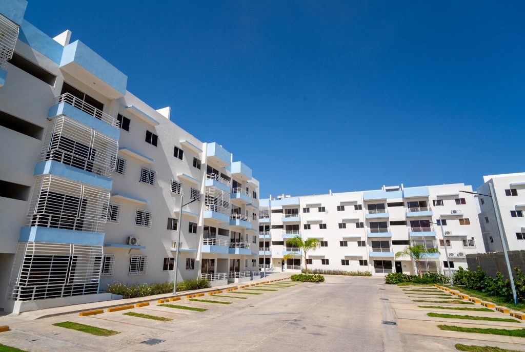 Familias Beneficiadas en Vista del Lago, en Neyba.