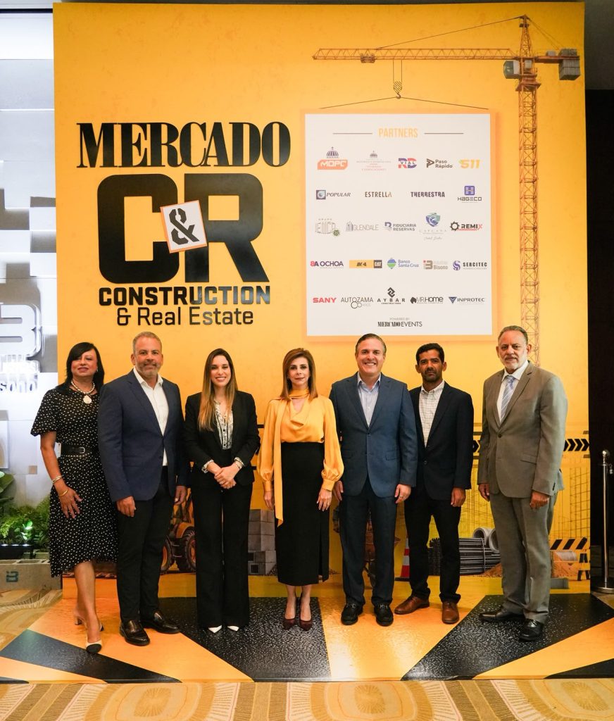 El ministro Jean Luis Rodríguez, en el Construction & Real Estate Summit 2026.