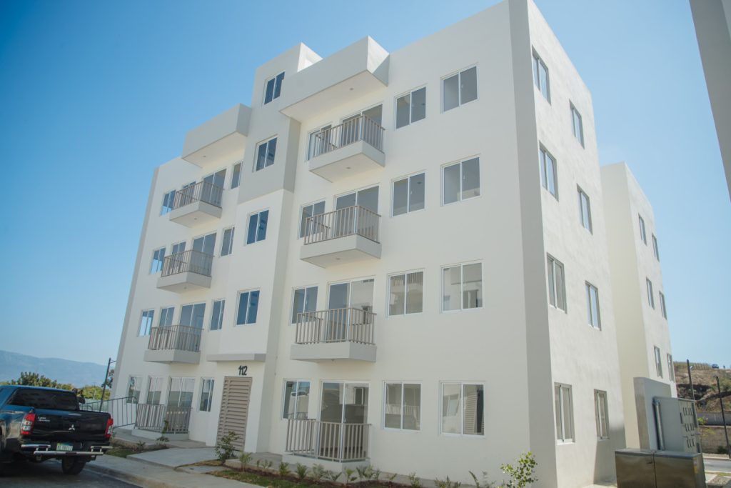 El MIVED trabaja para ampliar el acceso a la vivienda.