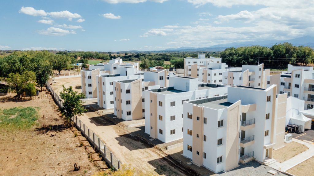 El MIVED trabaja para ampliar el acceso a la vivienda.