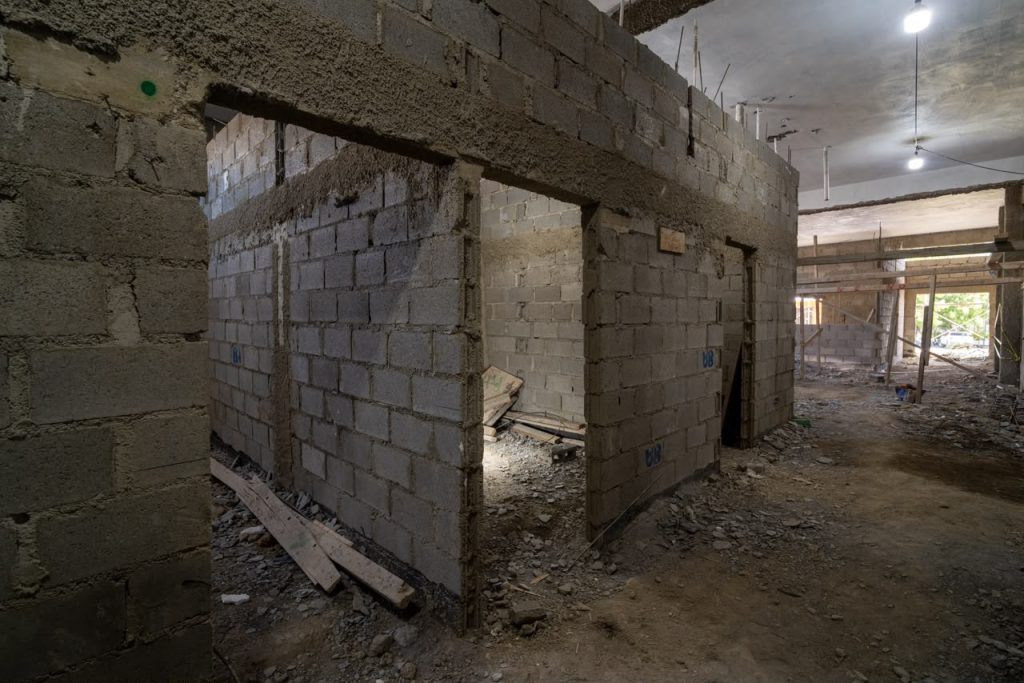 La obra registra un 35 % de ejecución.