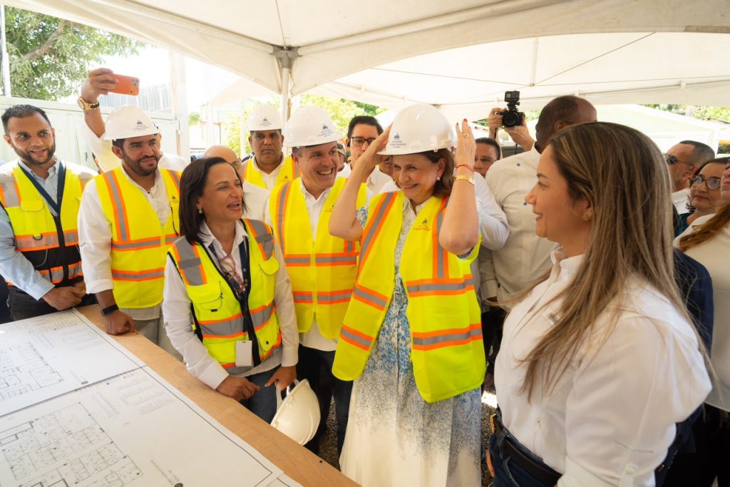 La obra registra un 35 % de ejecución.